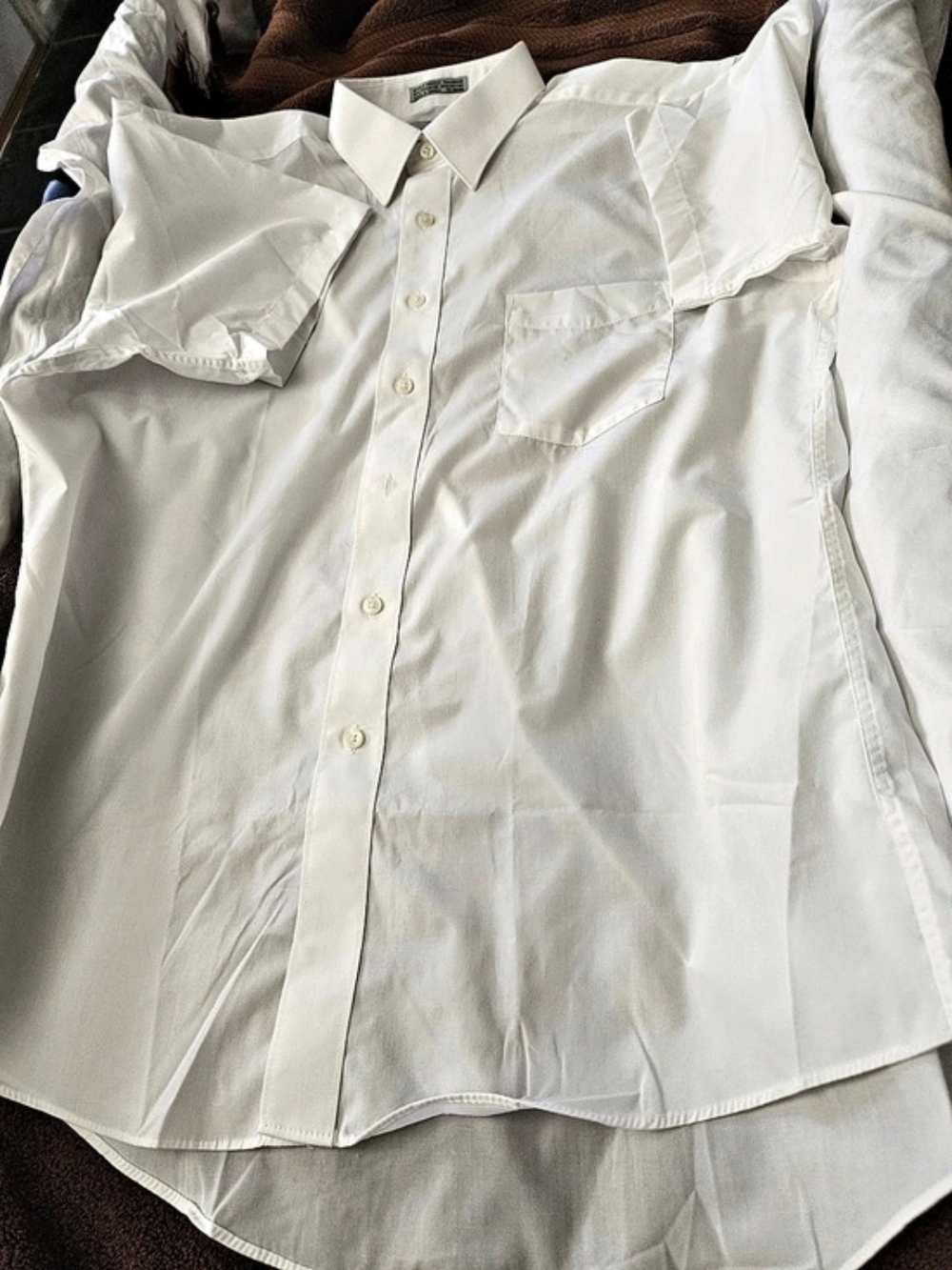David Taylor Men's White Button Down Shirt Size 16 Like New